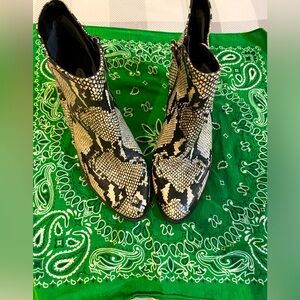 Dr. Scholl's Morgan Wedge Bootie Black/White Snake Print Faux Leather Booties